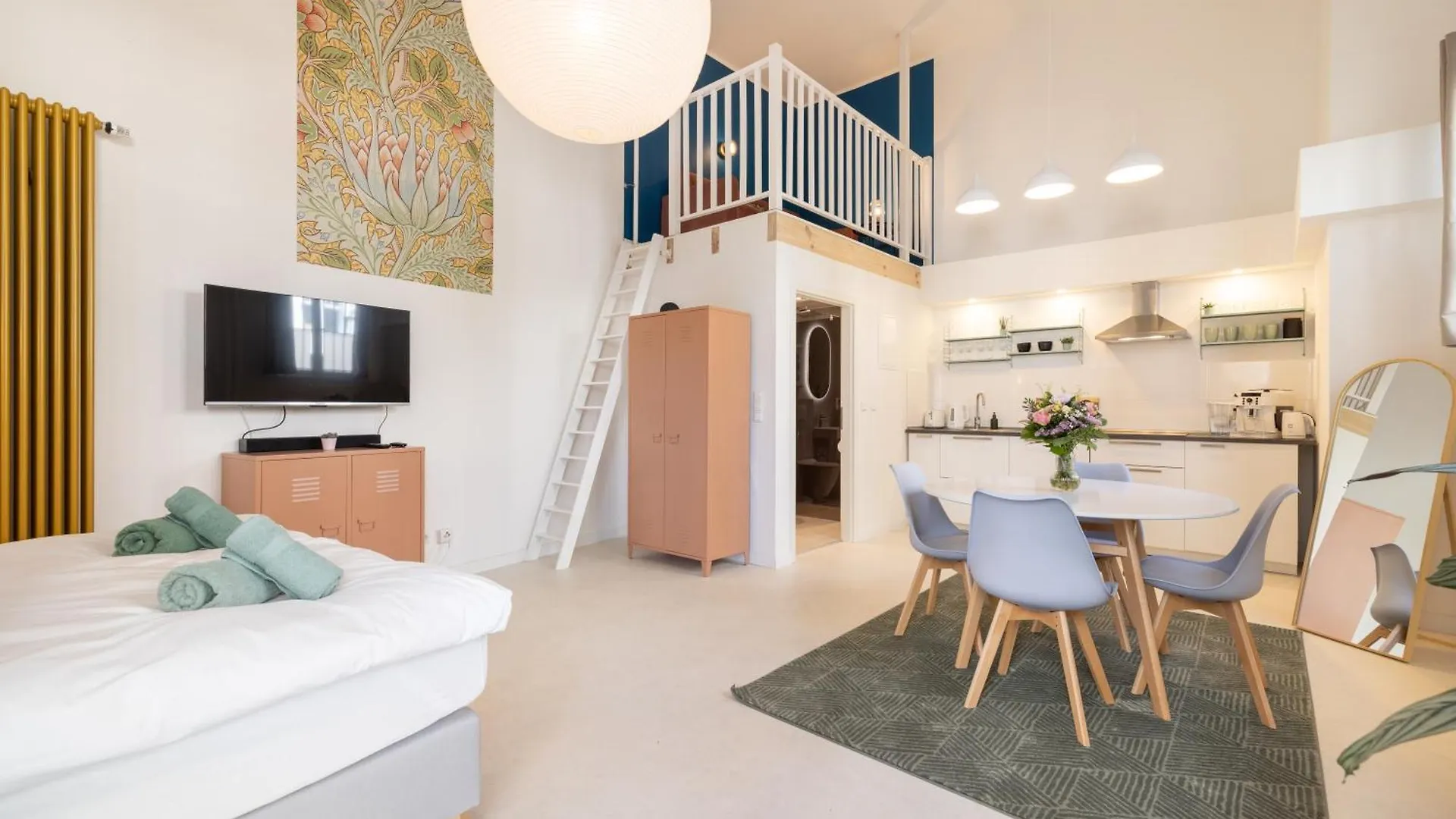 Great 1-Room Loft Berlin
