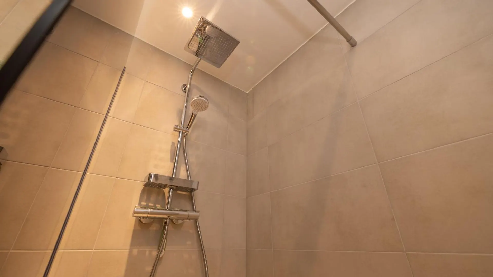 Great 1-Room Loft Berlín Apartmán